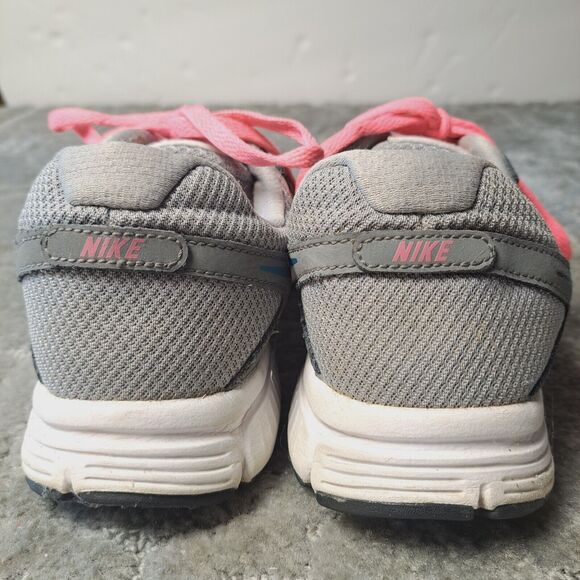 Nike Revolution 2 Trainer Sneakers WOMENS SIZE 9 Wolf Grey trainers walking - Picture 6 of 11